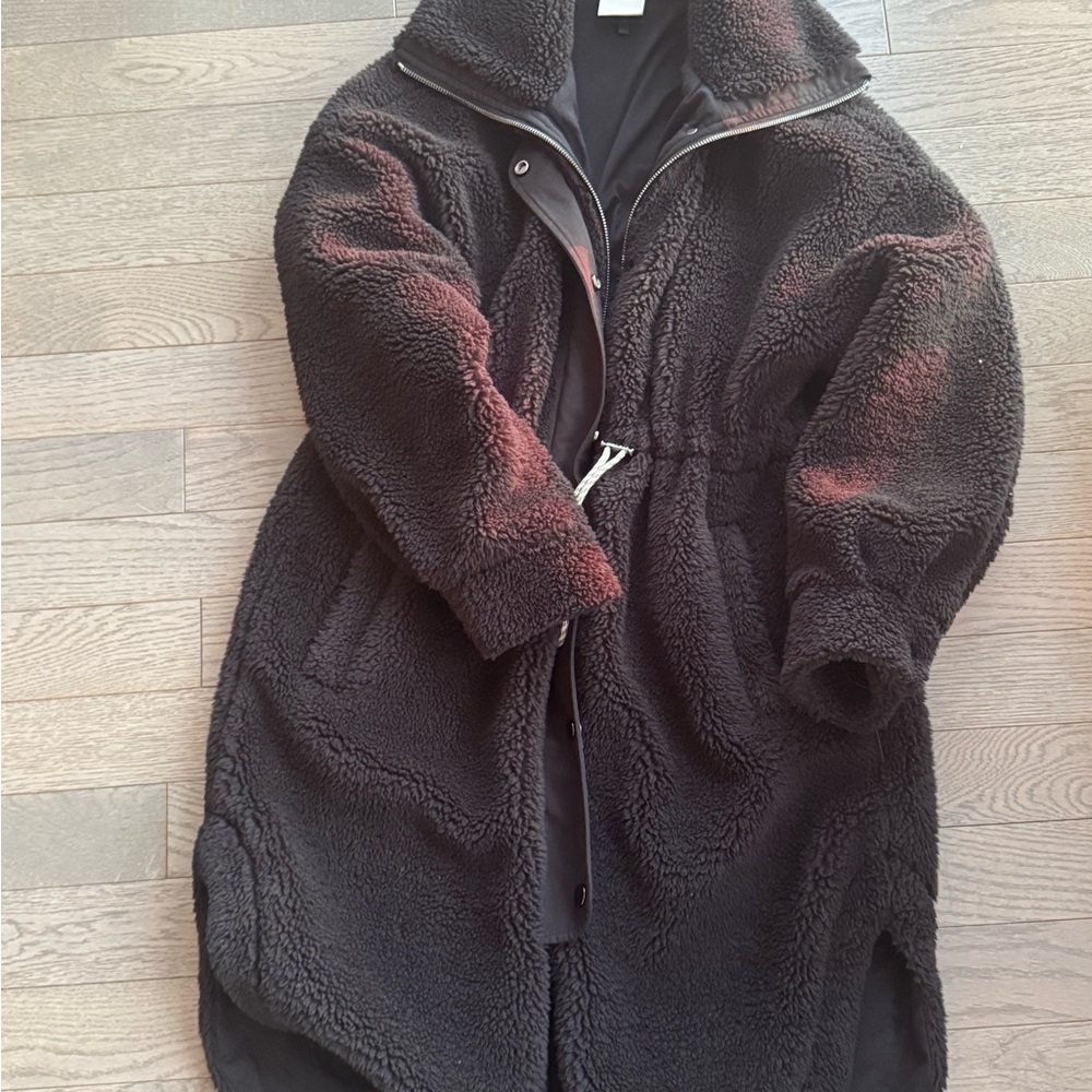 Varley Black Teddy Jacket - Jones coat